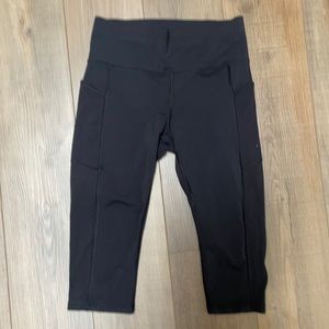 Lululemon Invigorate High Rise Crop 17”